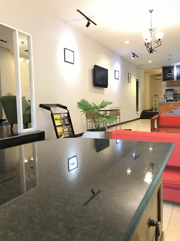 Dodo Guesthouse Phnom Penh Ngoại thất bức ảnh
