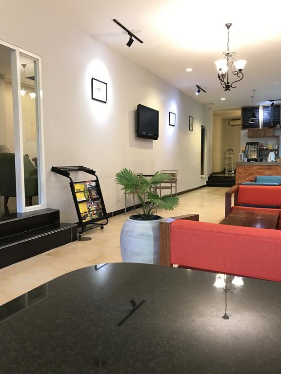 Dodo Guesthouse Phnom Penh Ngoại thất bức ảnh